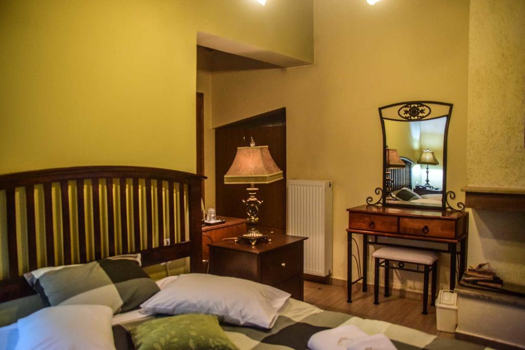 Aetoma Suites Μέση Συνοικία Τρικάλων Εξωτερικό φωτογραφία